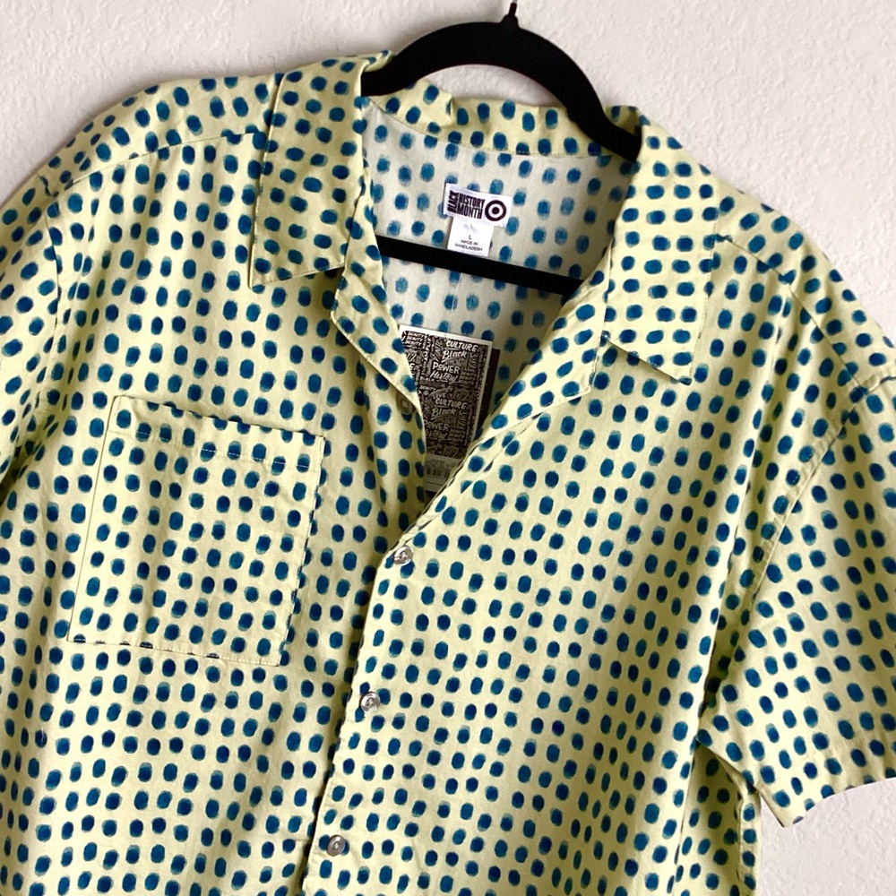 \Target\ NWT Black History Month Collab Button Down Shirt - Picture 2 of 14